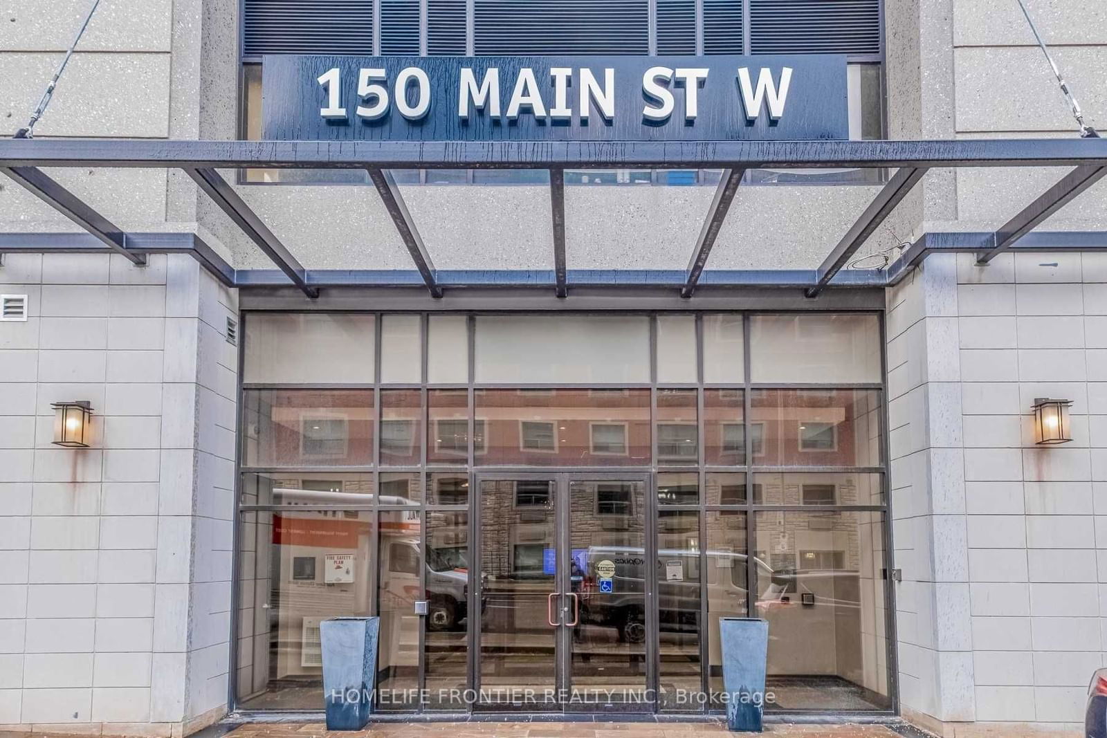 150 Main St W, unit 710 for sale