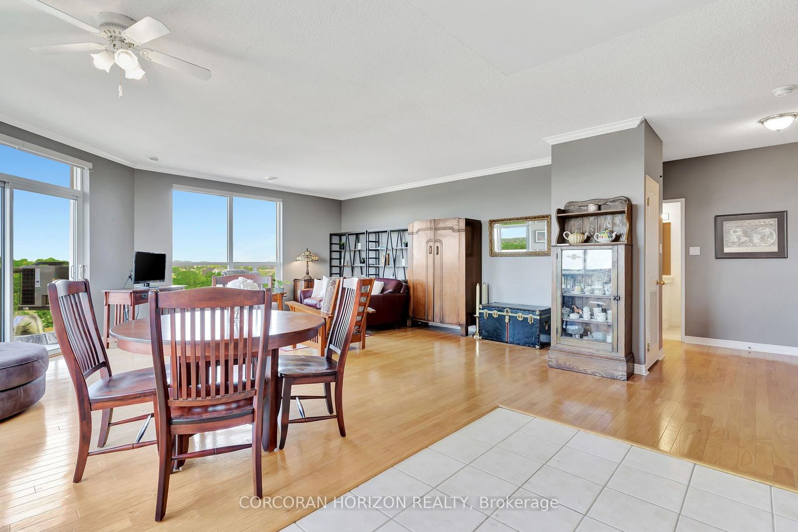 255 Keats Way, unit 1206 for sale - image #25