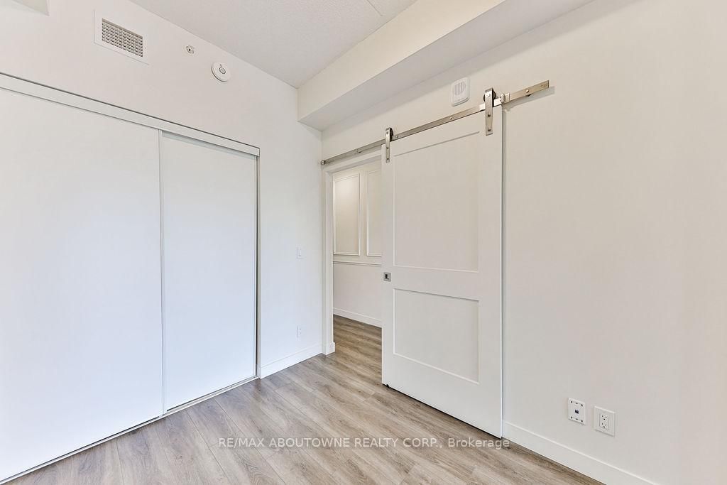 15 Queen St S, unit 1806 for rent - image #14