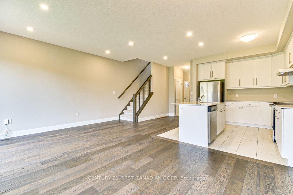 1375 Whetherfield St, unit 76 for sale - image #12