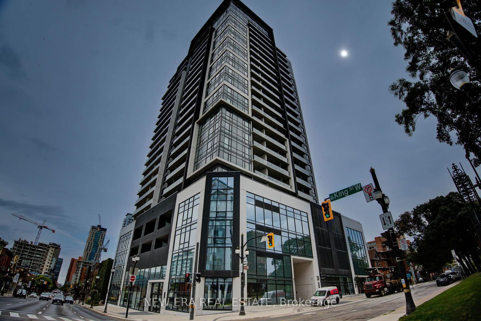 15 Queen St S, unit 601 for sale - image #2