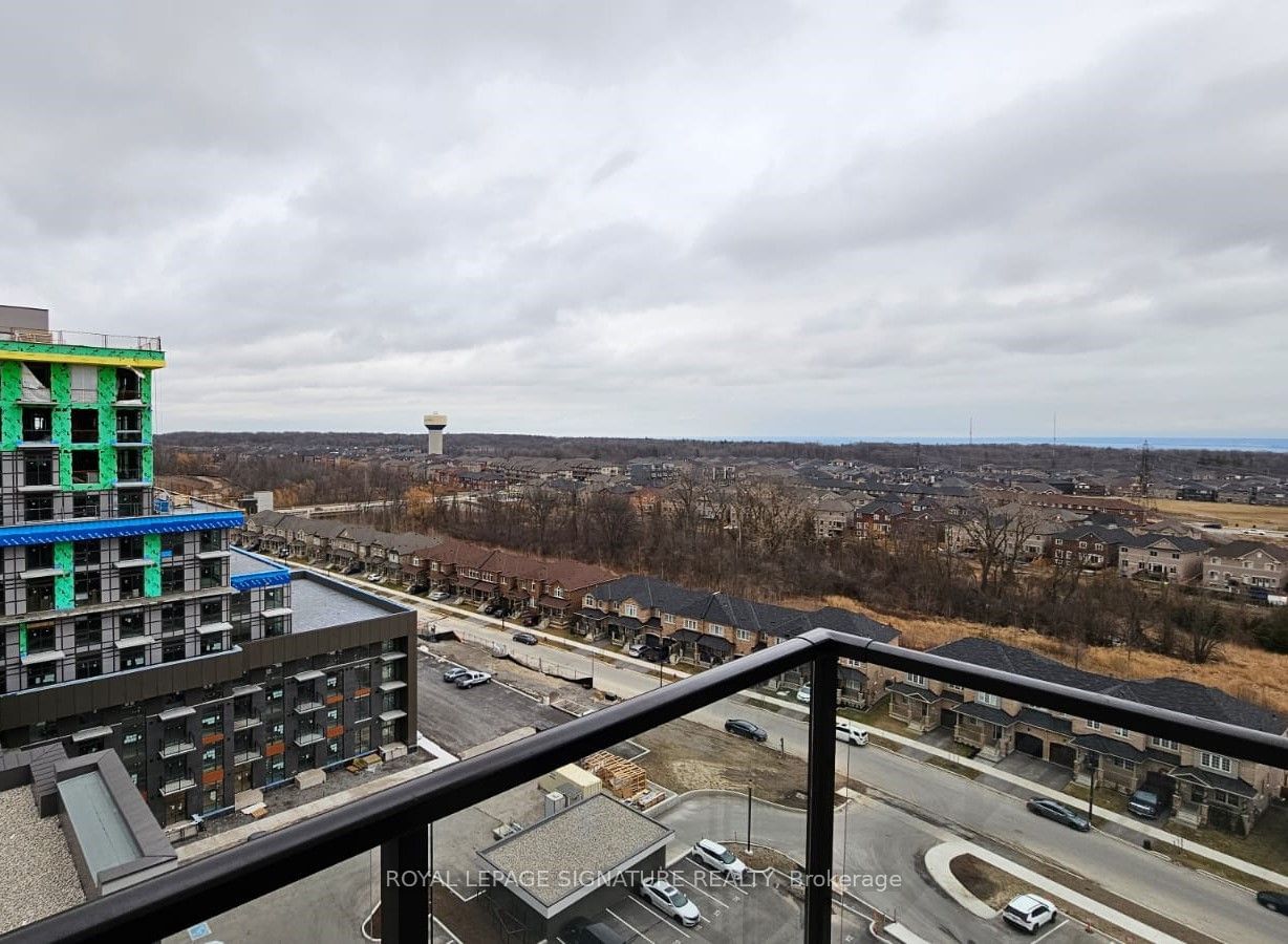 450 Dundas St E, unit 1107 for rent