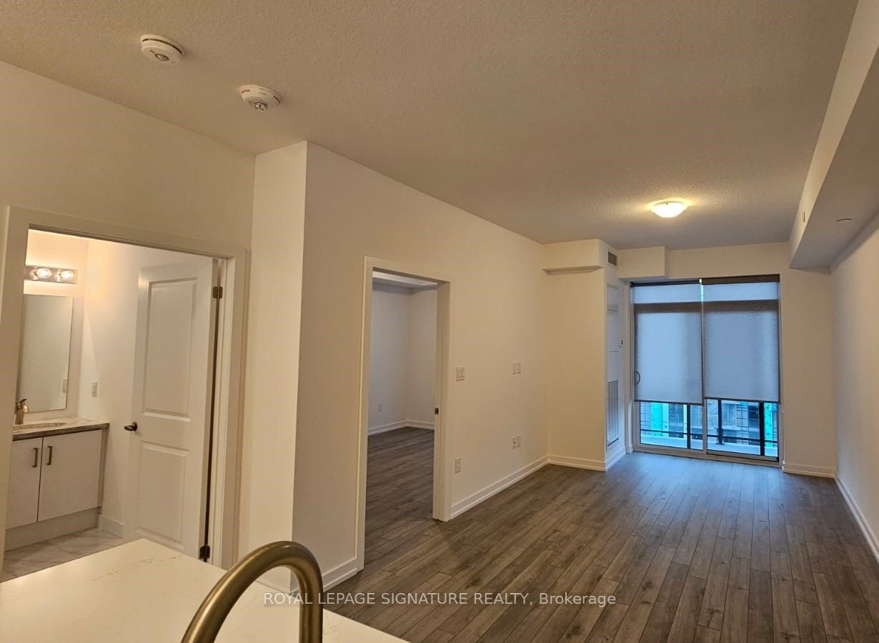 450 Dundas St E, unit 1107 for rent - image #5