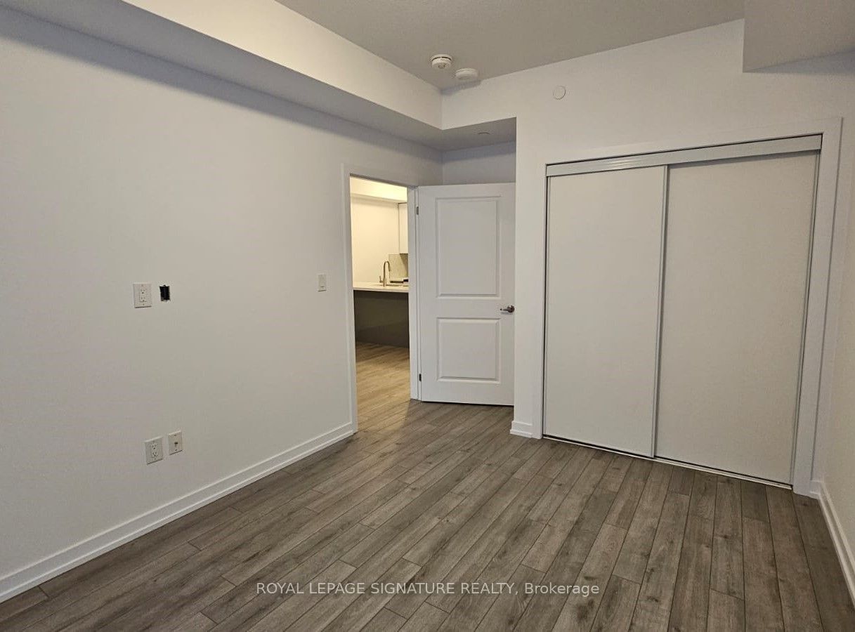 450 Dundas St E, unit 1107 for rent - image #8