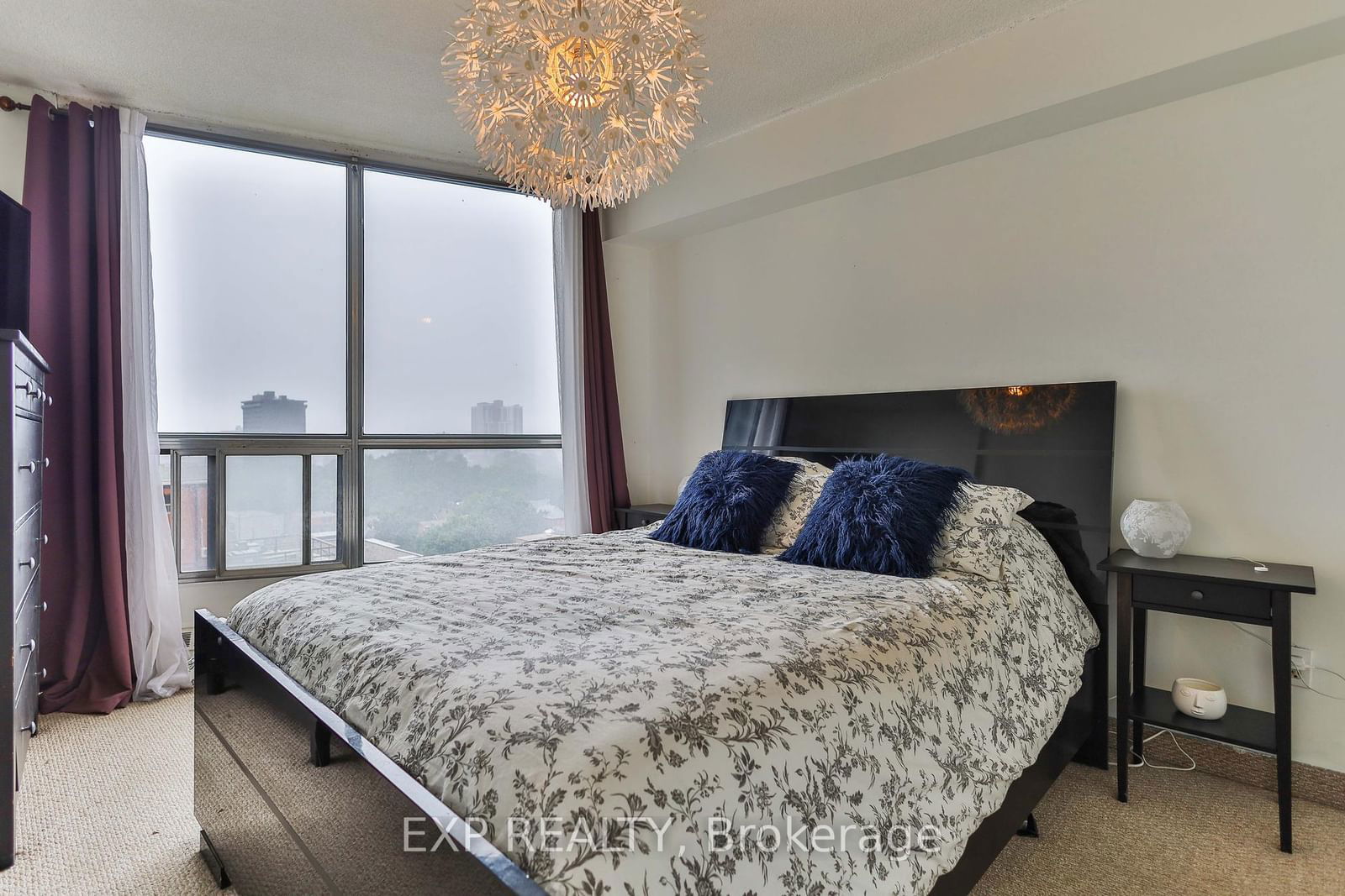 150 Charlton Ave E, unit 1102 for sale - image #16