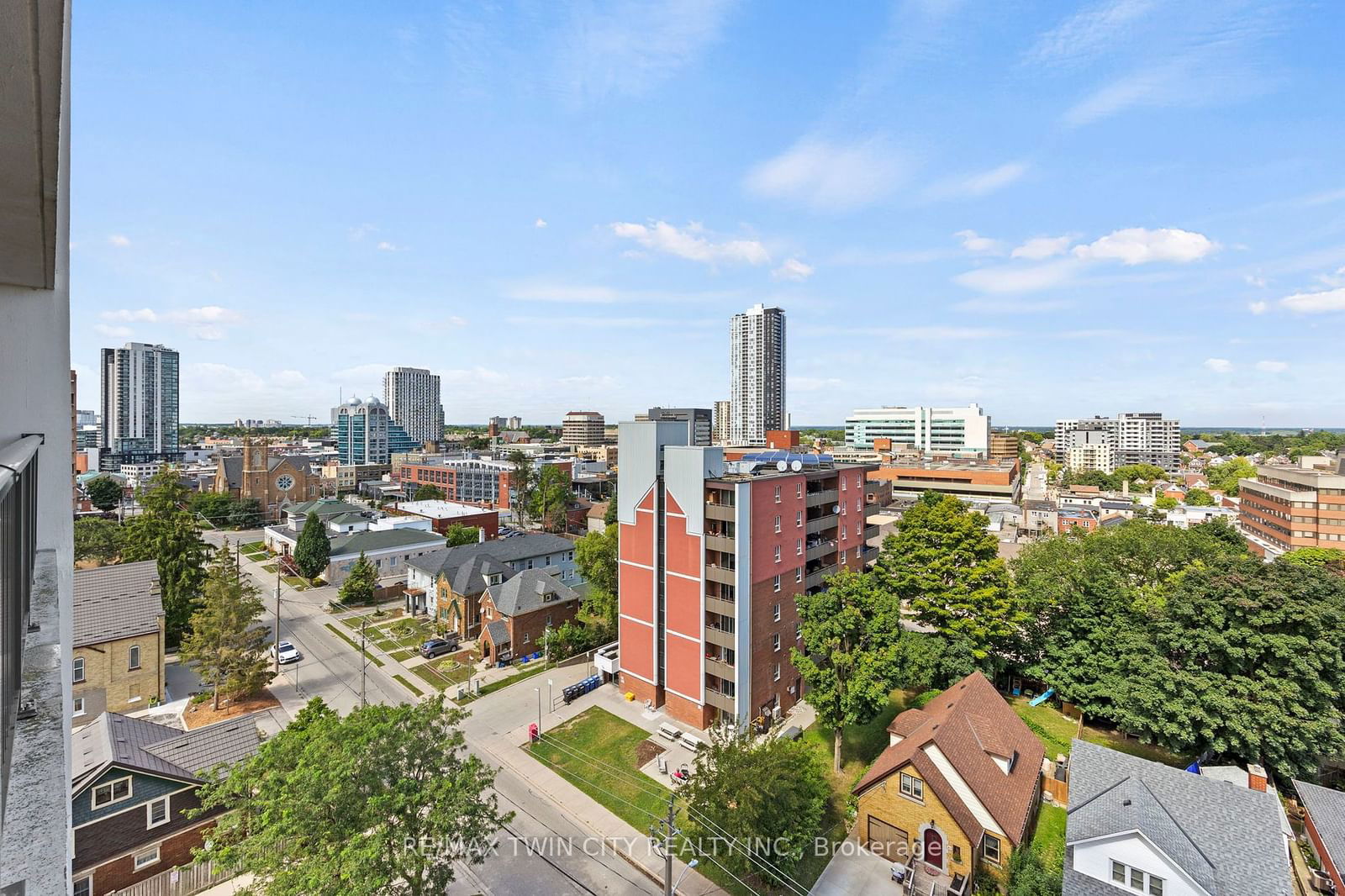 81 CHURCH St, unit 1002 for sale