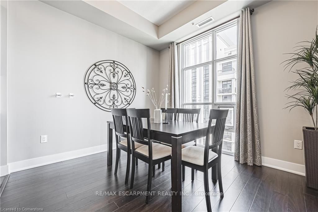 90 Charlton Ave W, unit 802 for sale - image #8