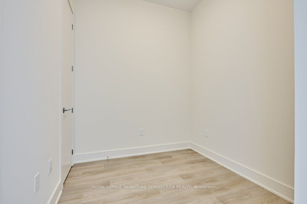 212 King William St, unit 1414 for rent - image #12