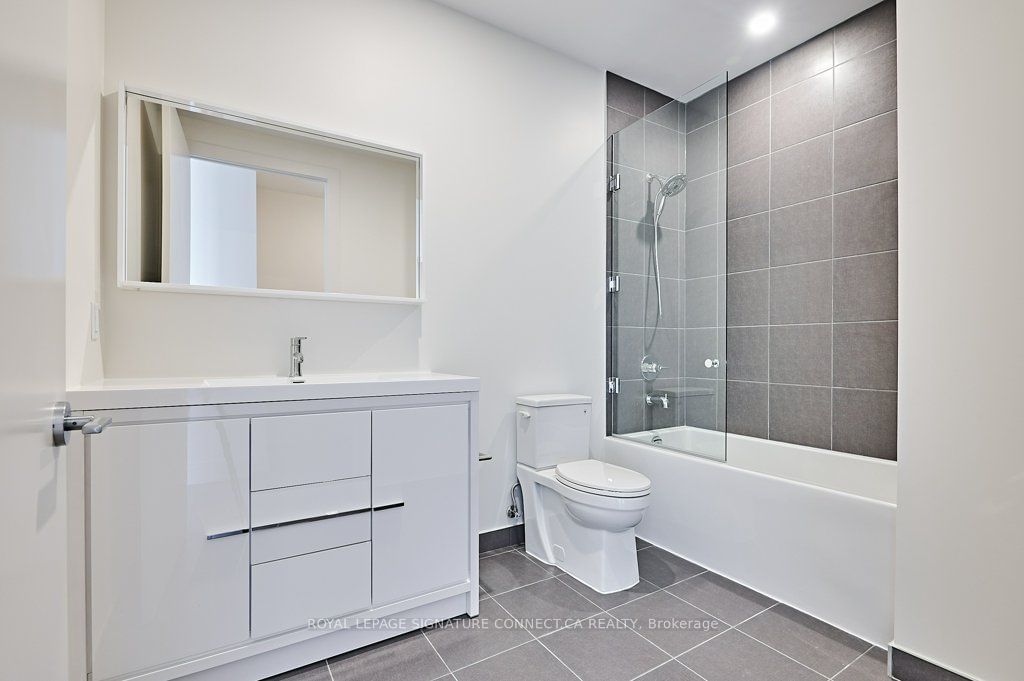 212 King William St, unit 1414 for rent - image #15