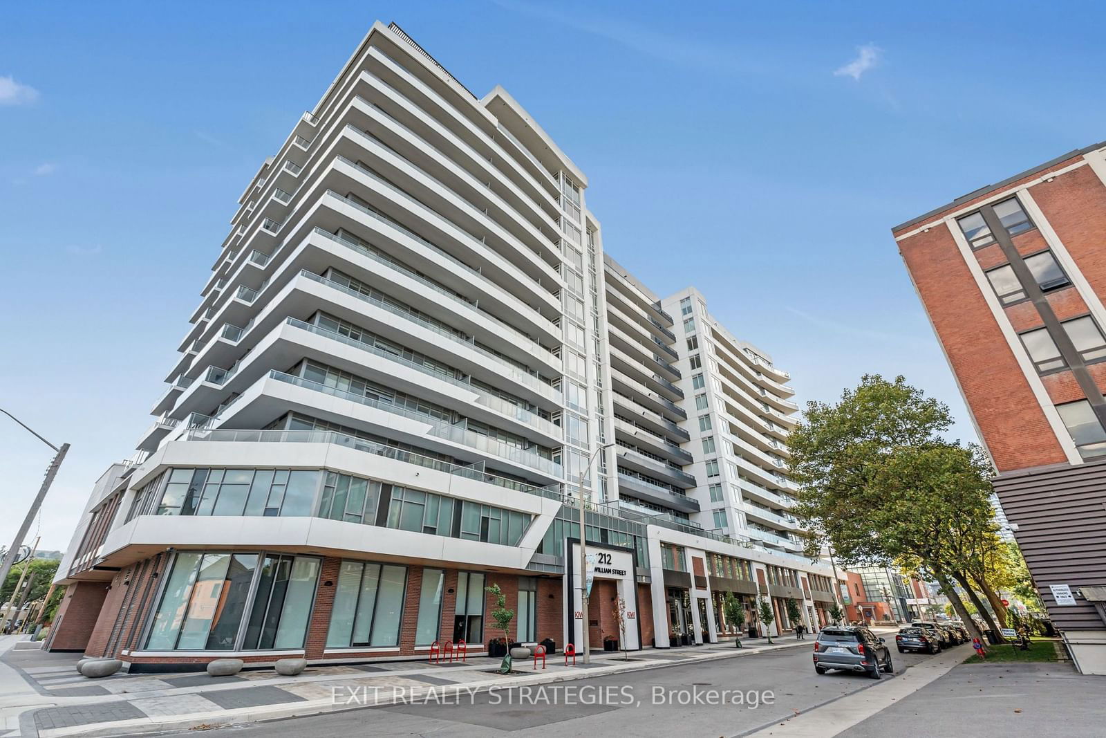 212 King William St E, unit 521 for sale