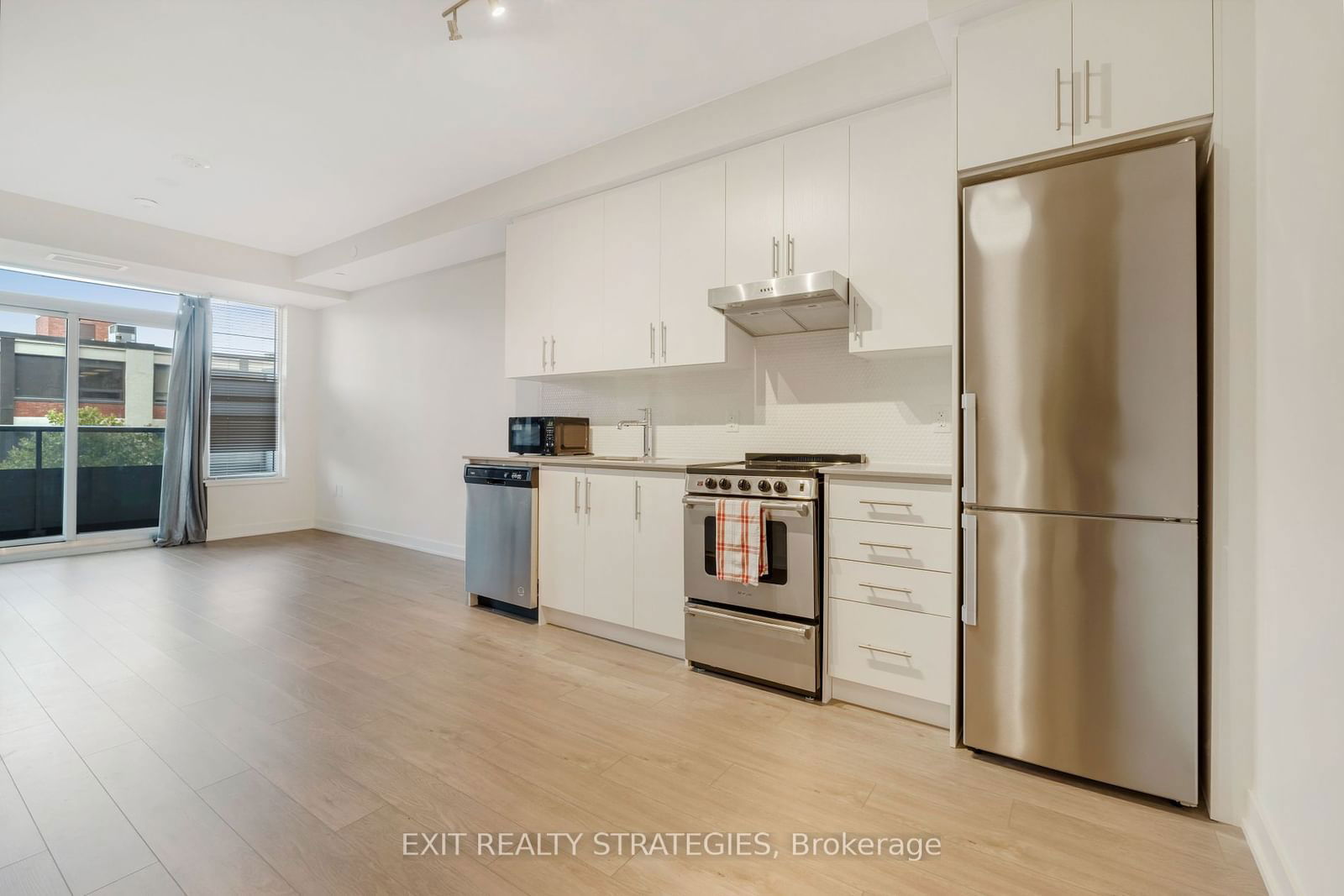 212 King William St E, unit 521 for sale - image #14