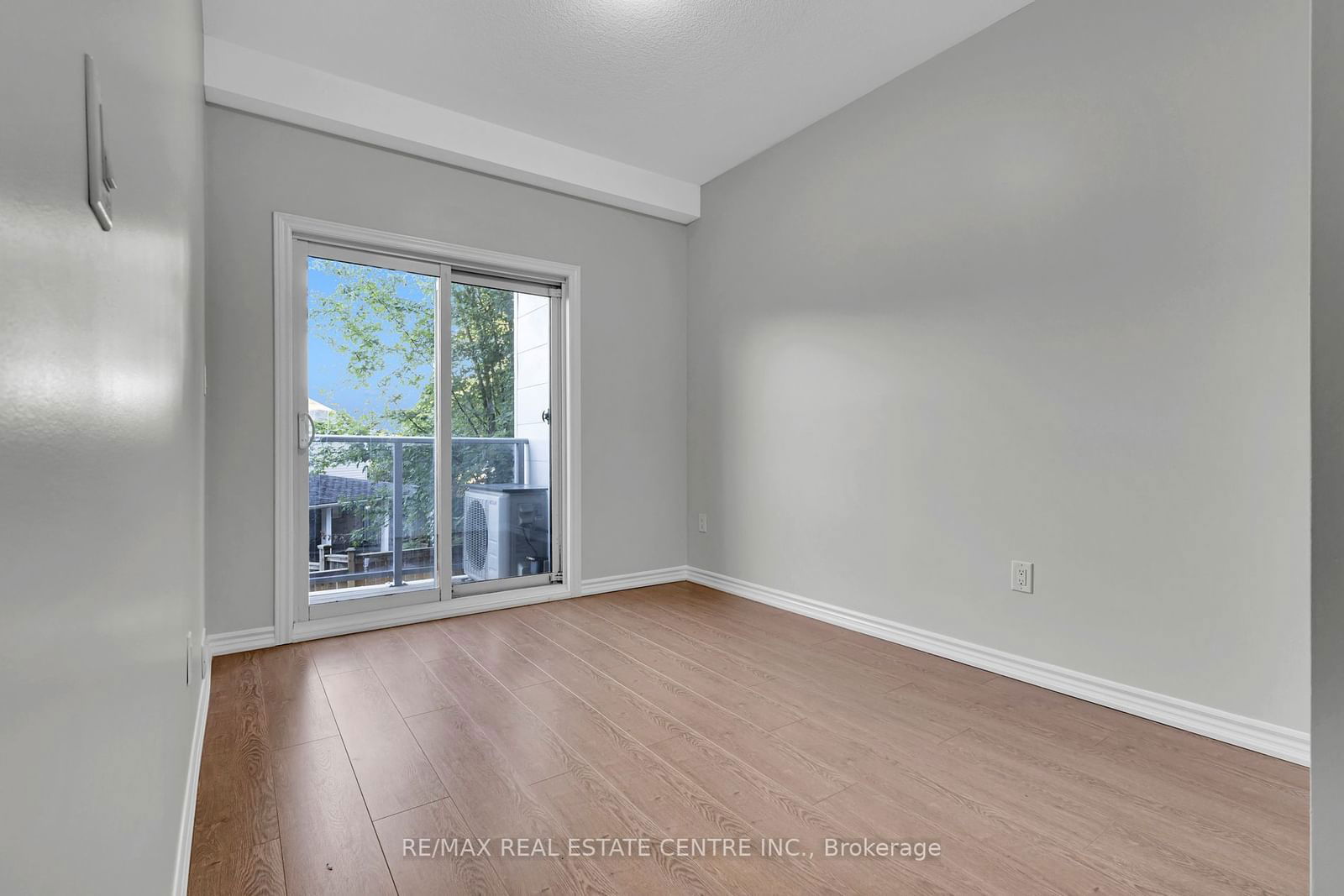 1430 Highland Rd W, unit 10B for sale - image #19