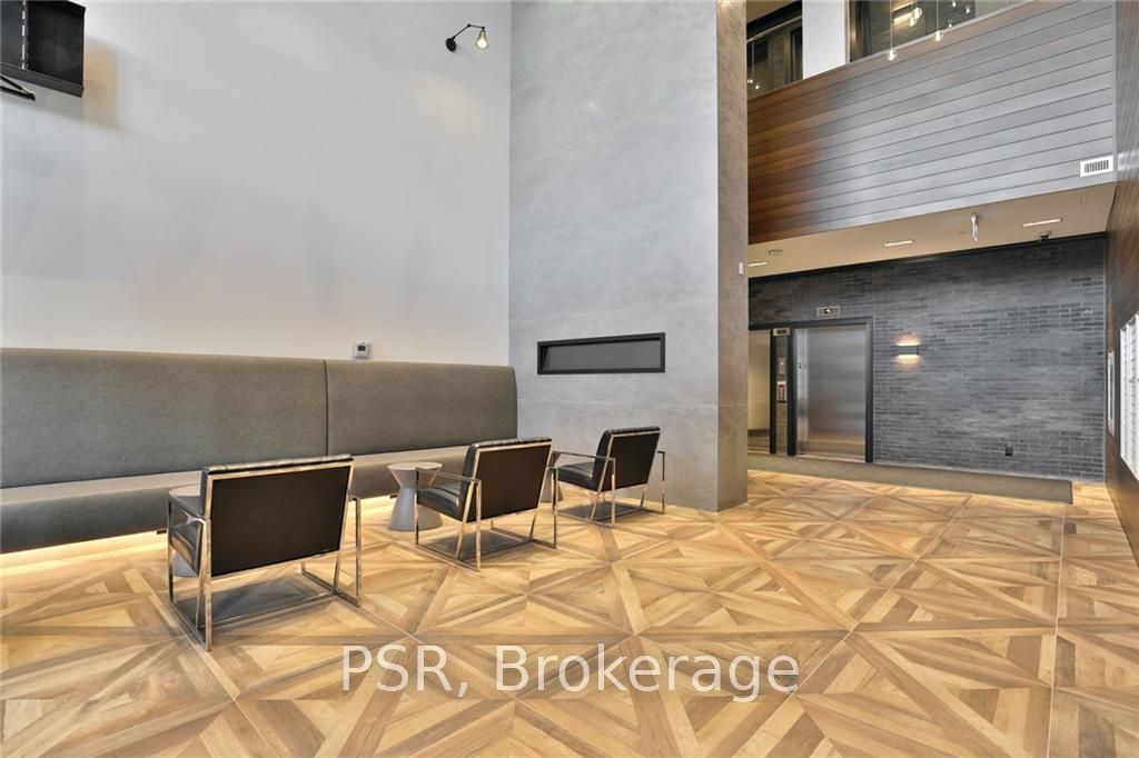 101 Locke St S, unit 515 for rent - image #20