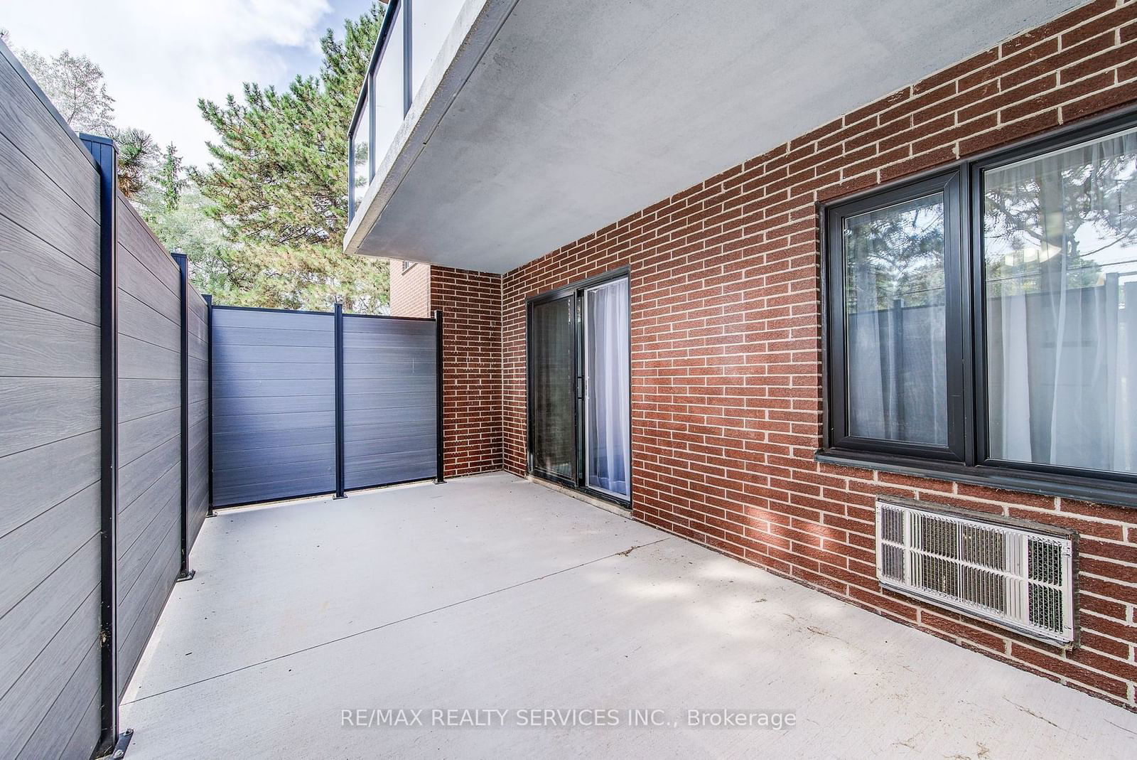 279 Chandler Dr, unit 104 for sale - image #19