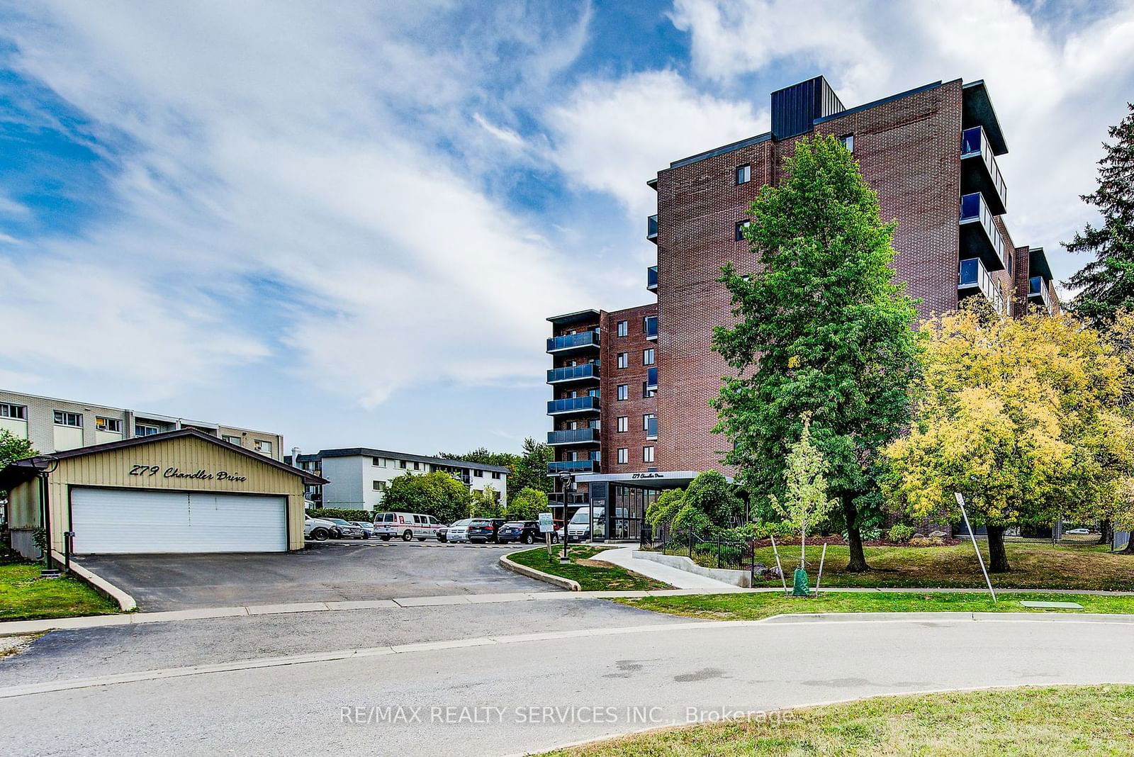 279 Chandler Dr, unit 104 for sale