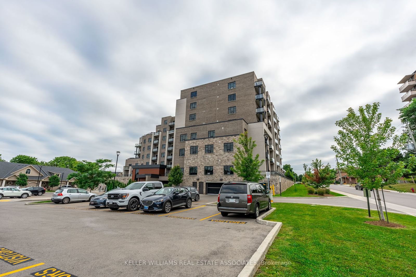 30 Hamilton St S, unit 109 for sale - image #27