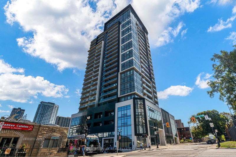 15 Queen St S, unit 1506 for rent