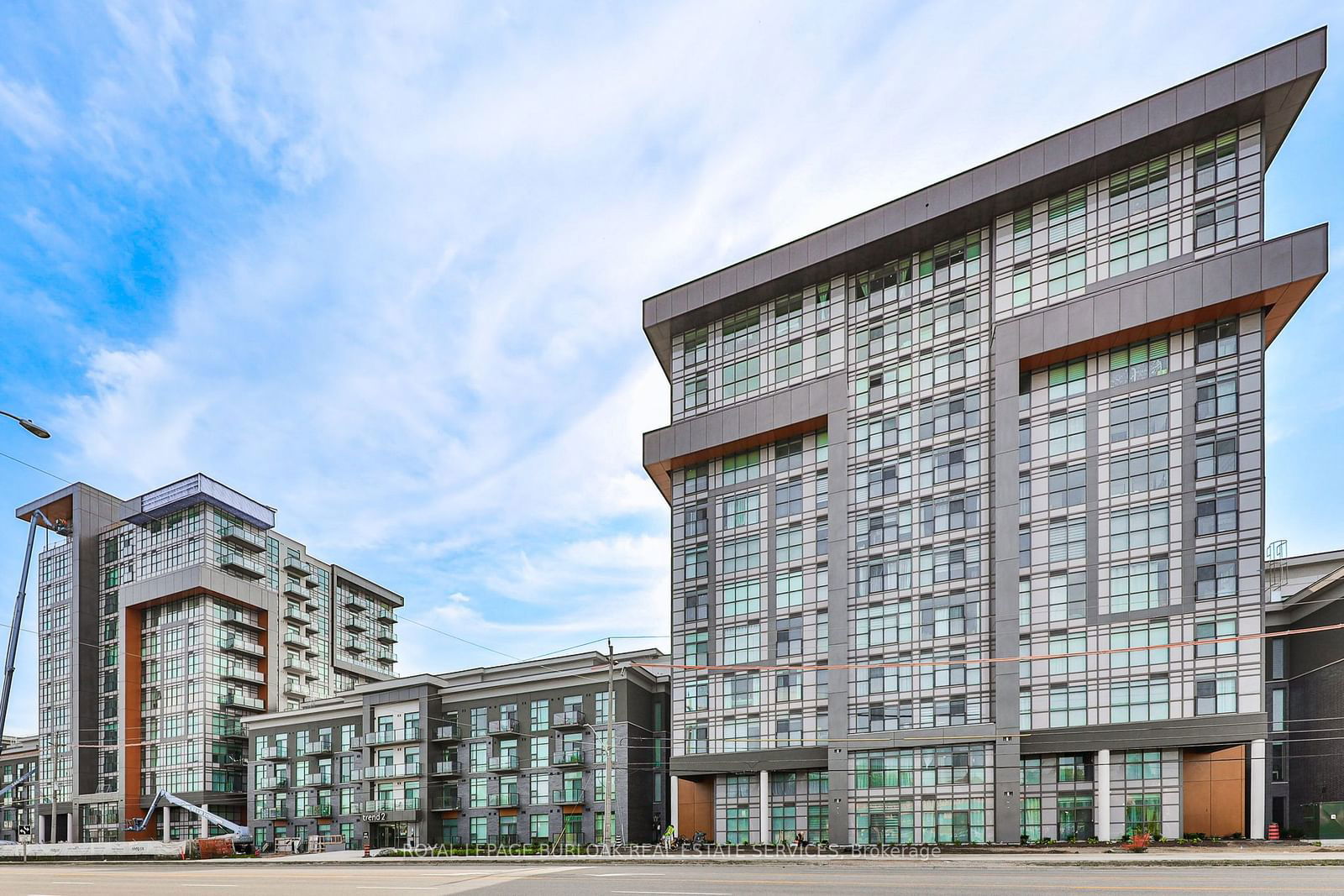 460 Dundas St E, unit 705 for sale