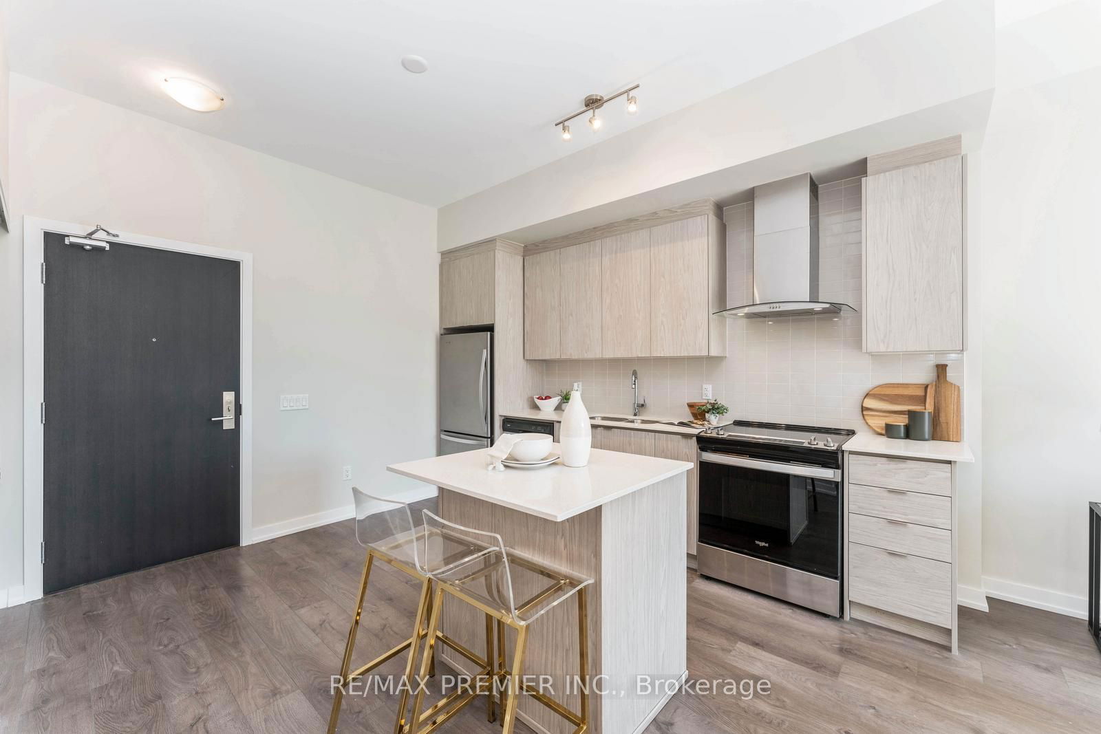 55 Duke St W, unit 207 for sale