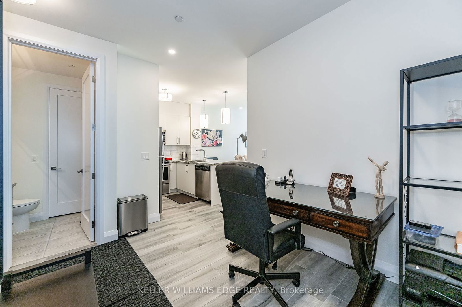 101 Locke St S, unit 415 for sale