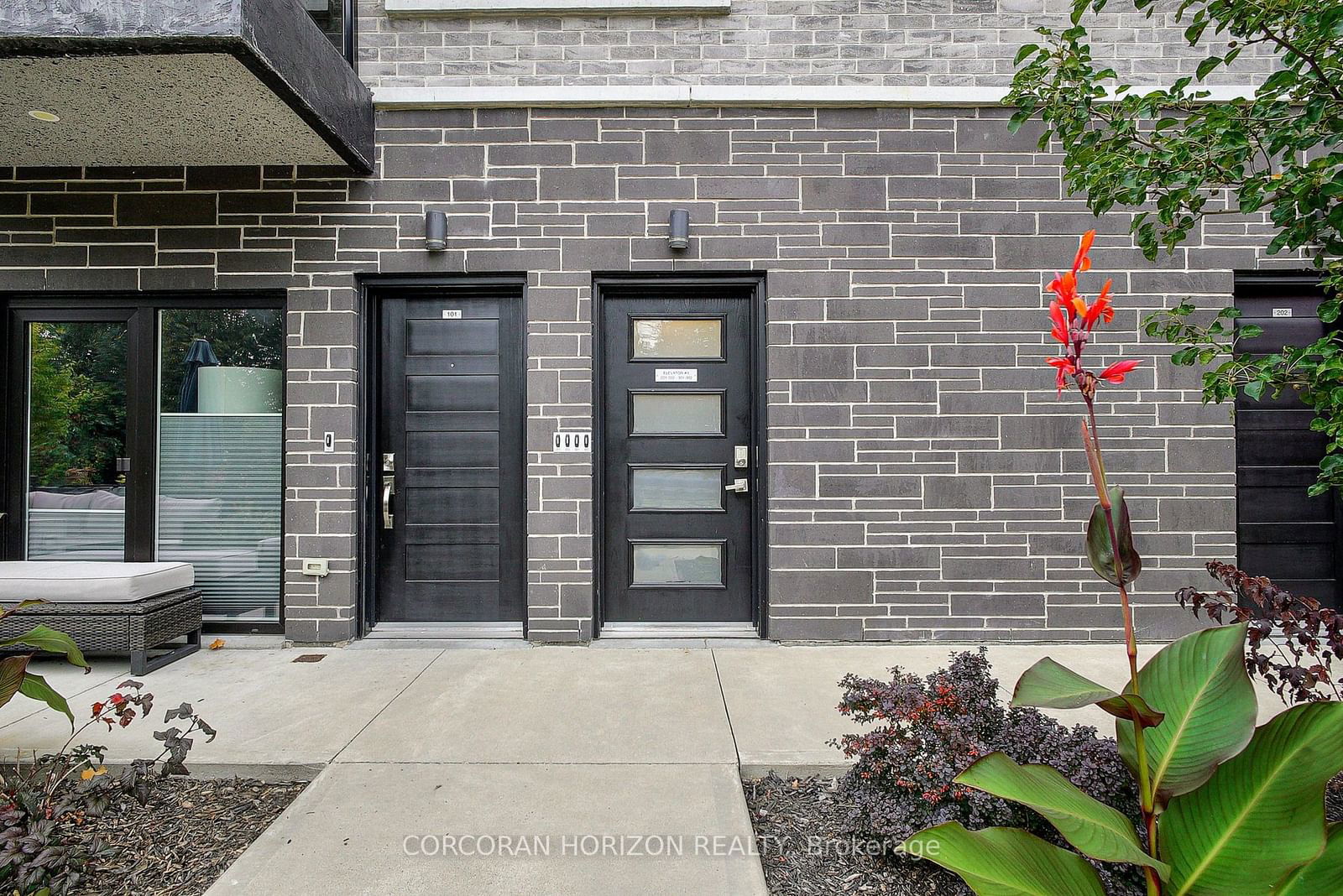 234 Heiman St, unit 302 for sale