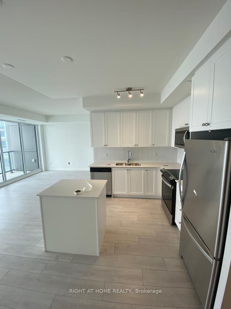 55 Duke St W, unit 1110 for sale