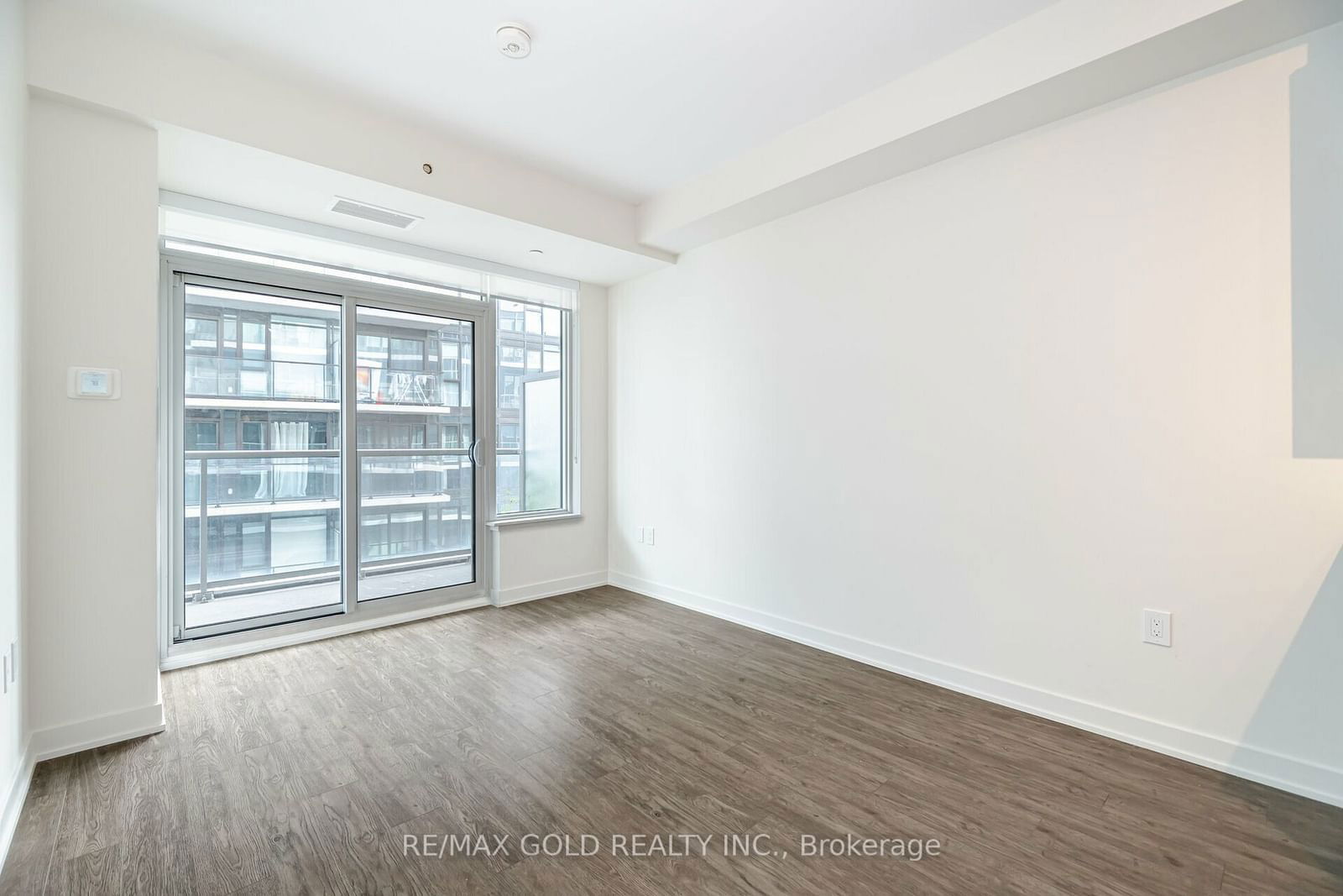 212 King William St, unit 1212 for rent