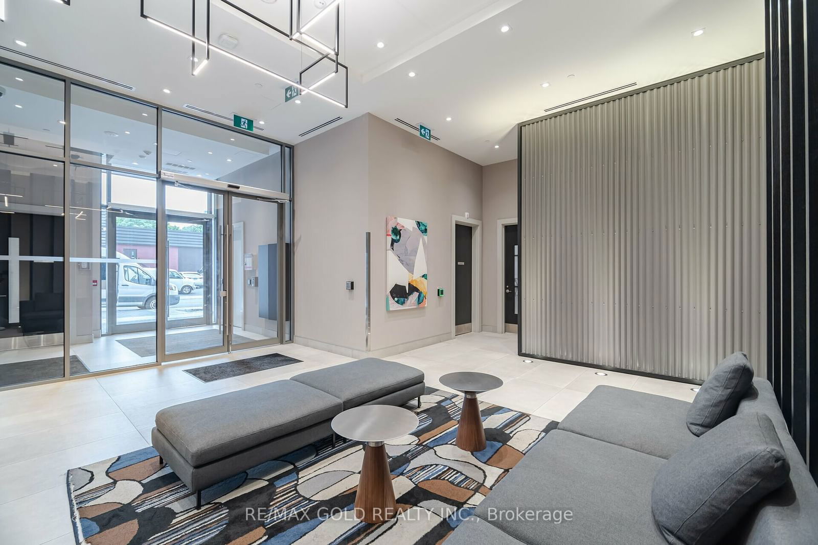 212 King William St, unit 1212 for sale