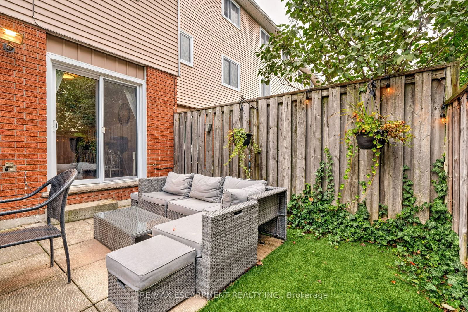 386 Highland Townhomes, Hamilton, Toronto