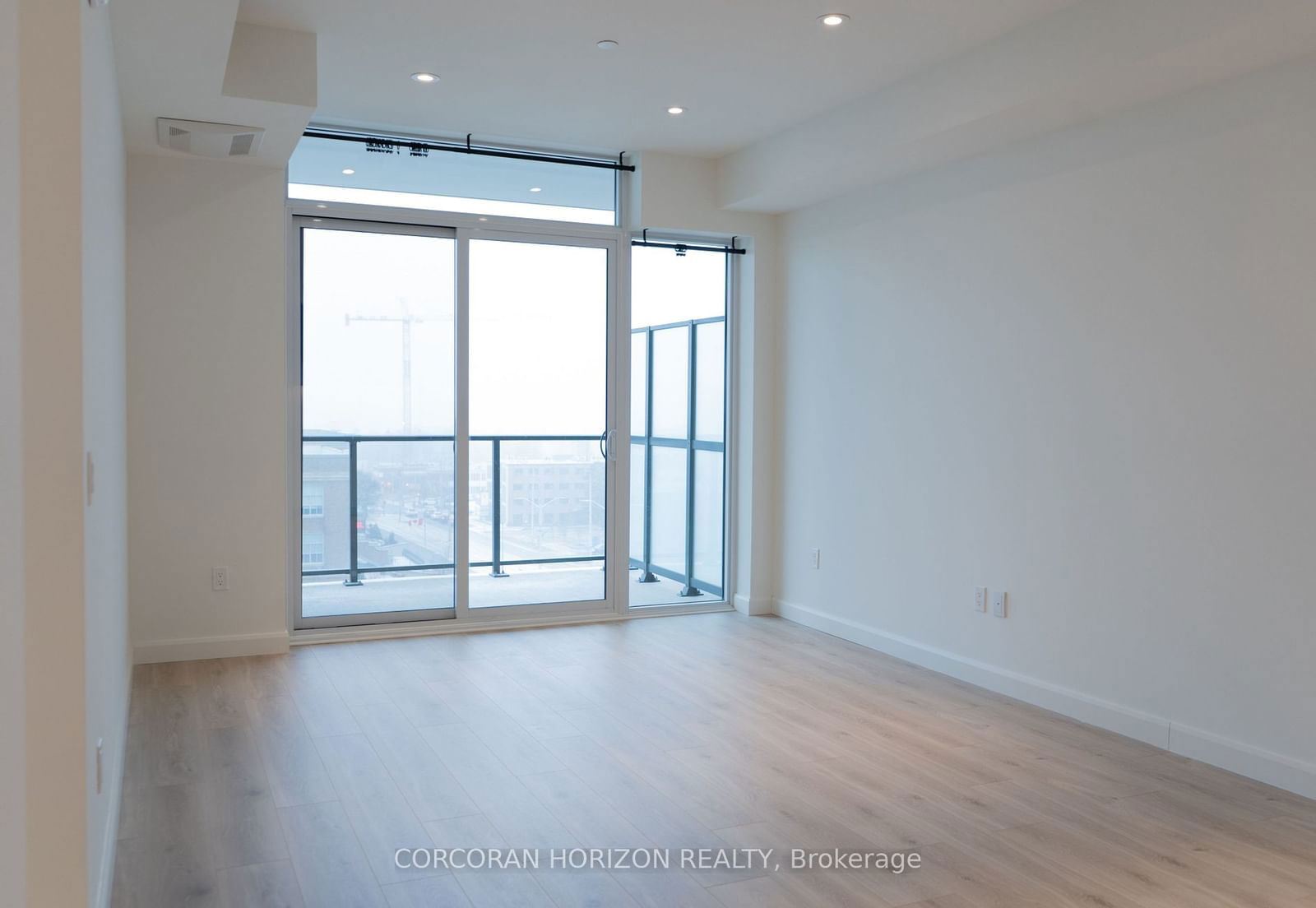 741 King St W, unit 707 for rent