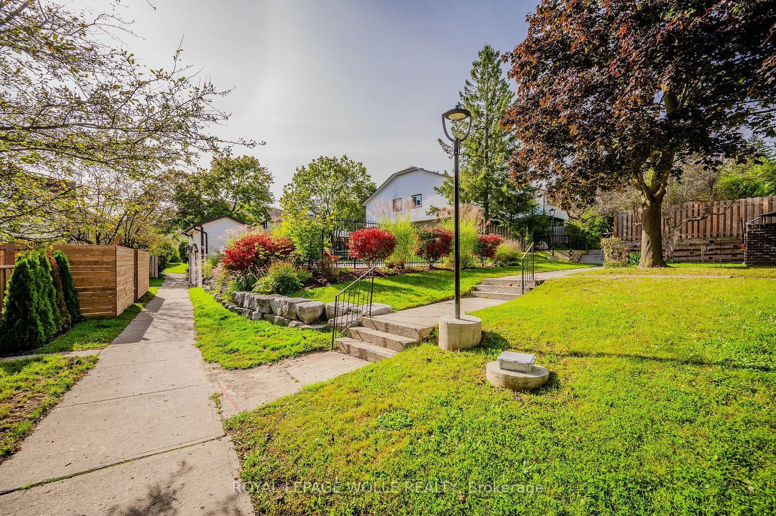 Pioneer Glen, Kitchener, Toronto