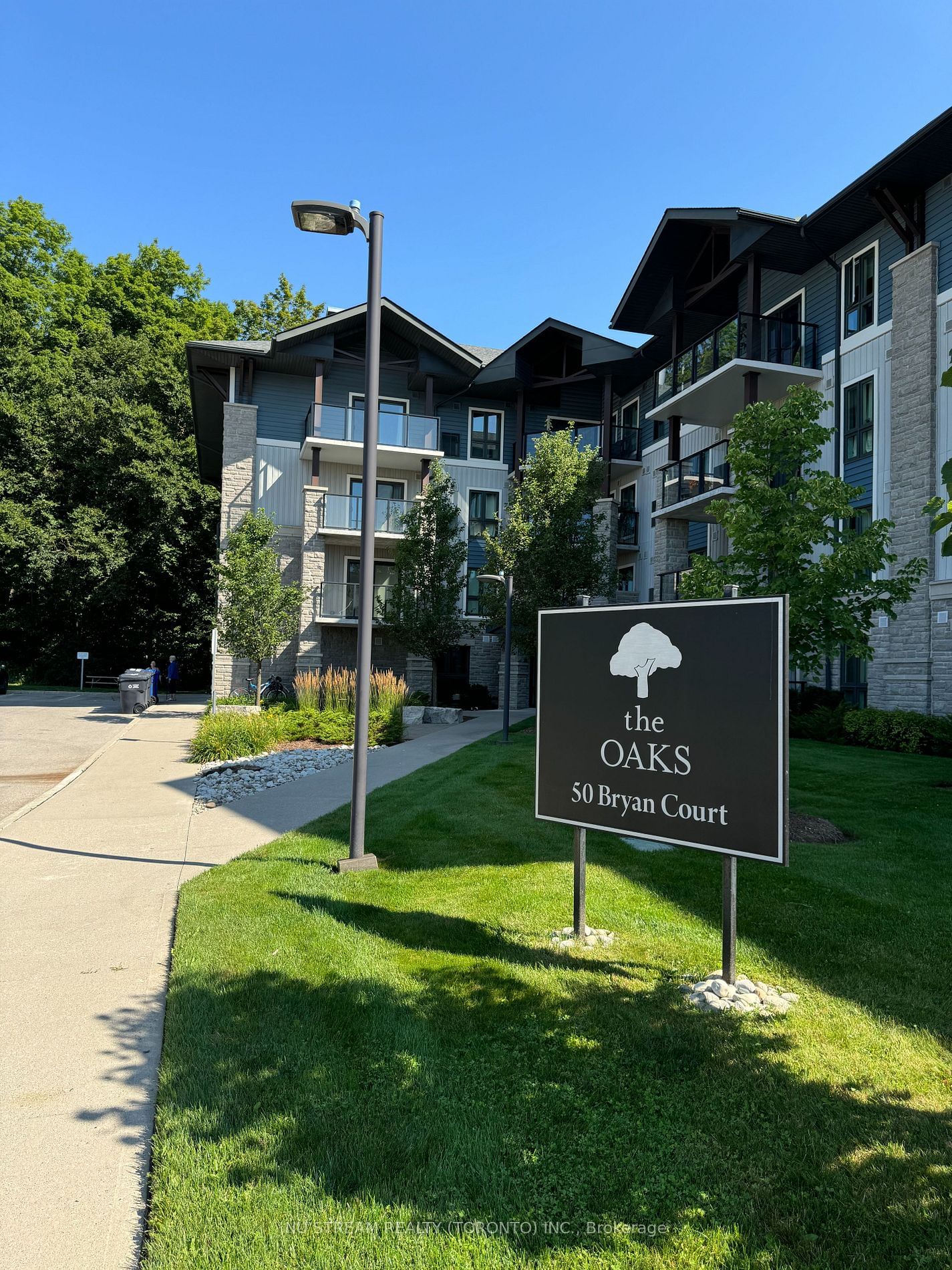 The Oaks, Kitchener, Toronto