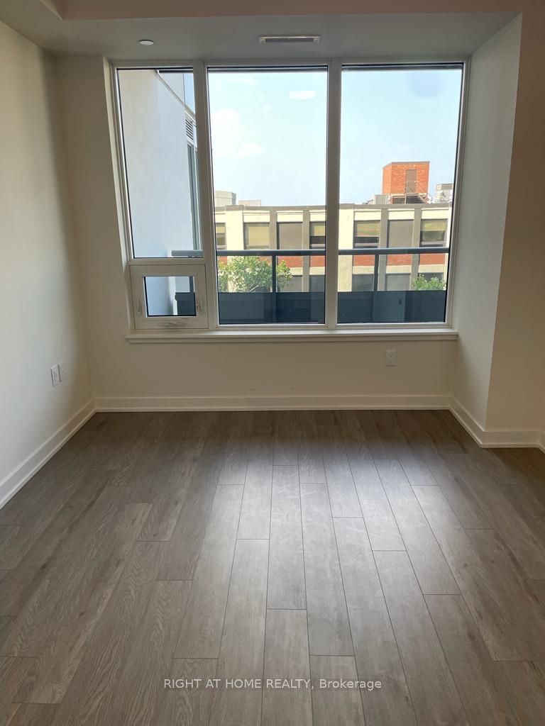 212 King William St, unit 621 for rent