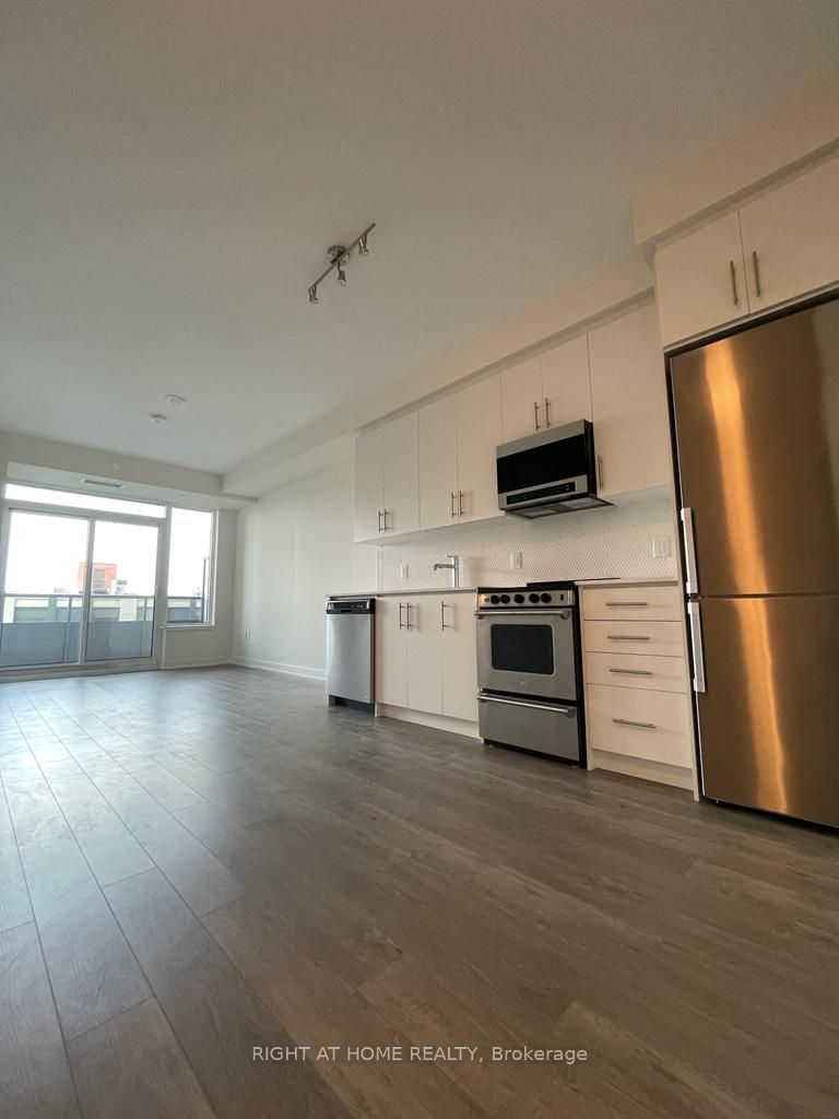 212 King William St, unit 621 for rent