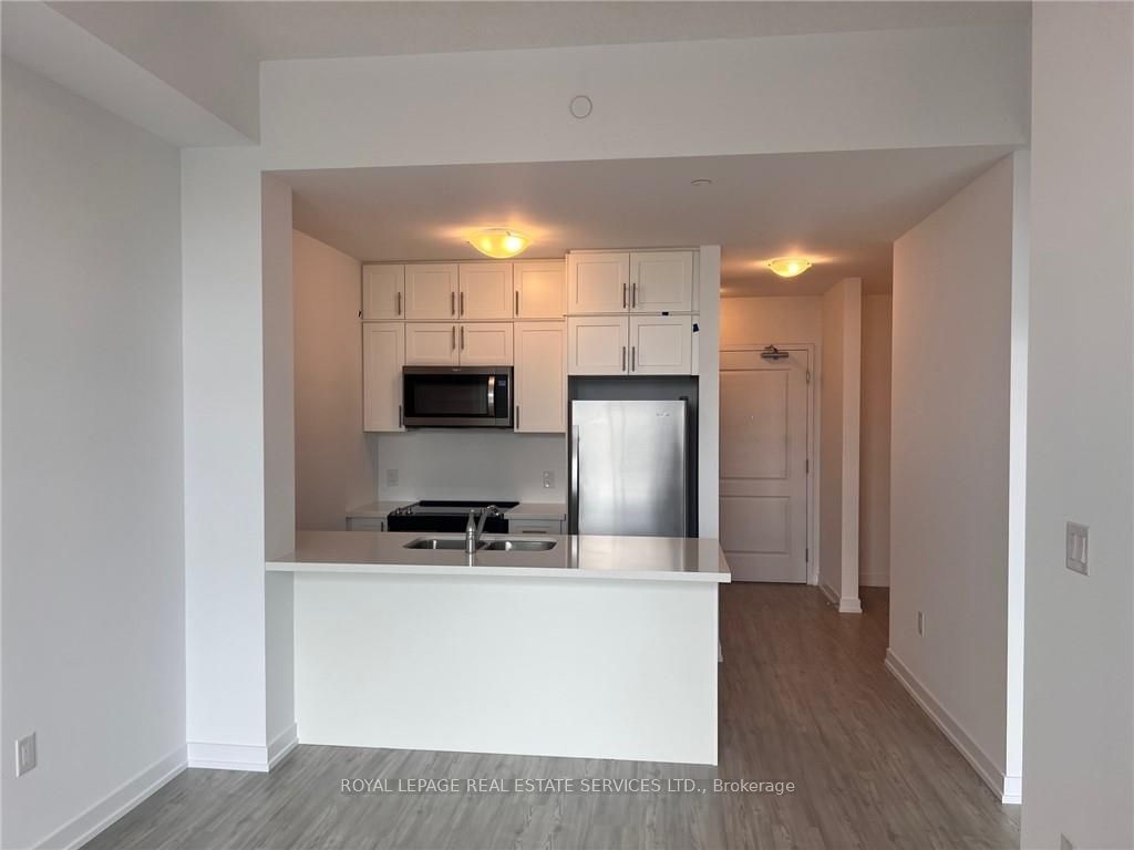 450 Dundas St, unit 508 for rent