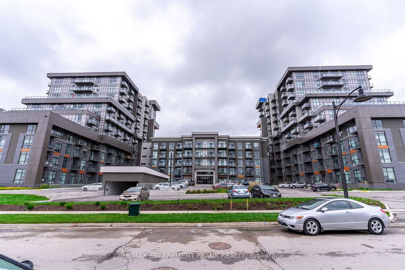 460 Dundas St E, unit 507 for sale