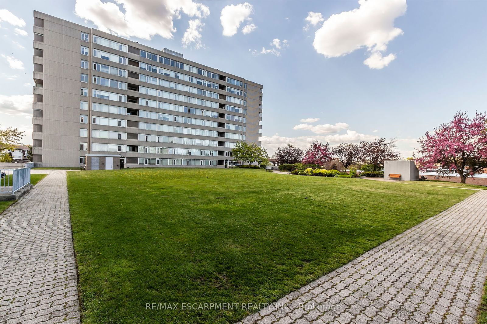 30 & 40 Harrisford Street Condos, Hamilton, Toronto