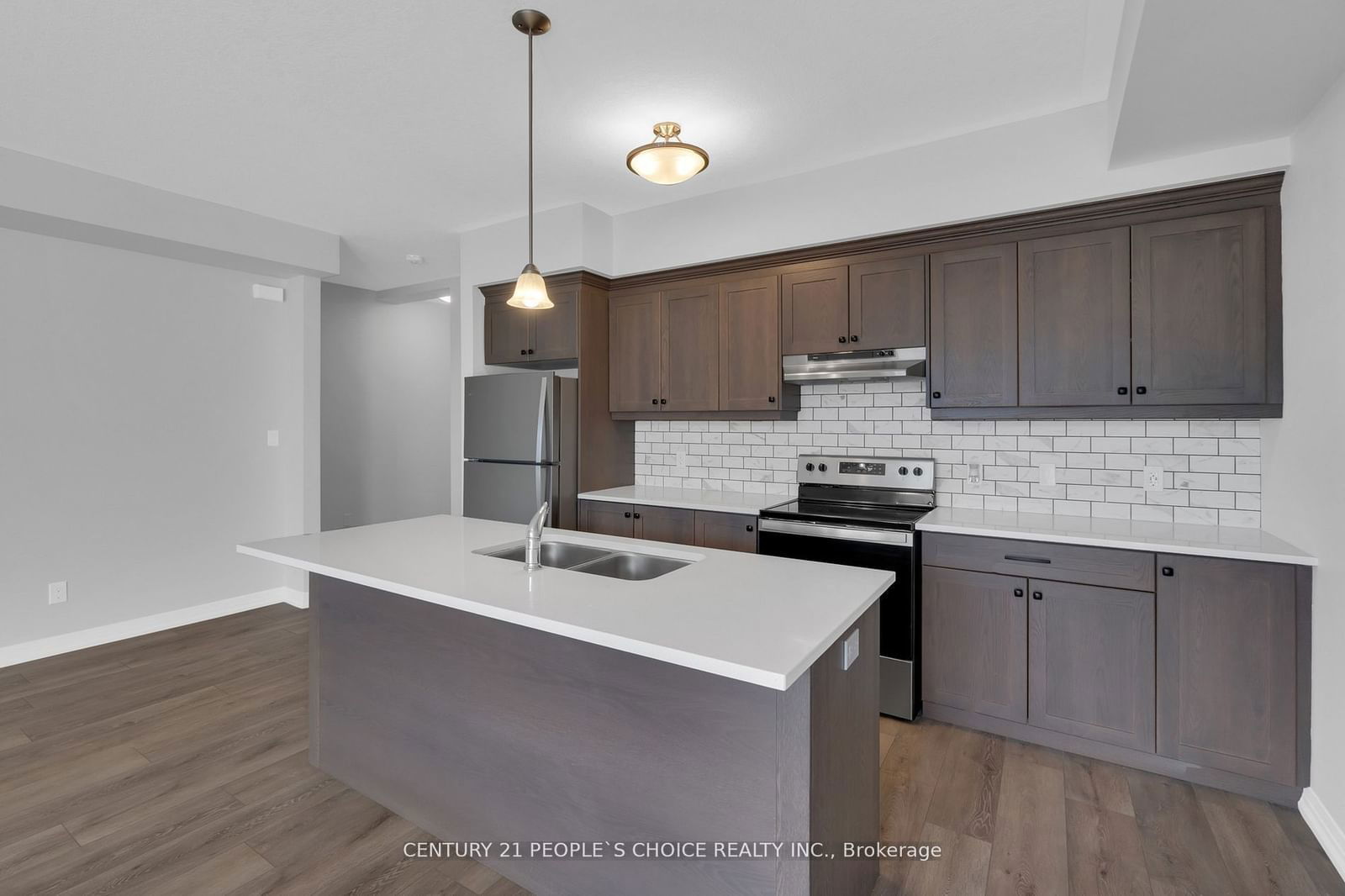 261 Woodbine Ave, unit 76 for rent