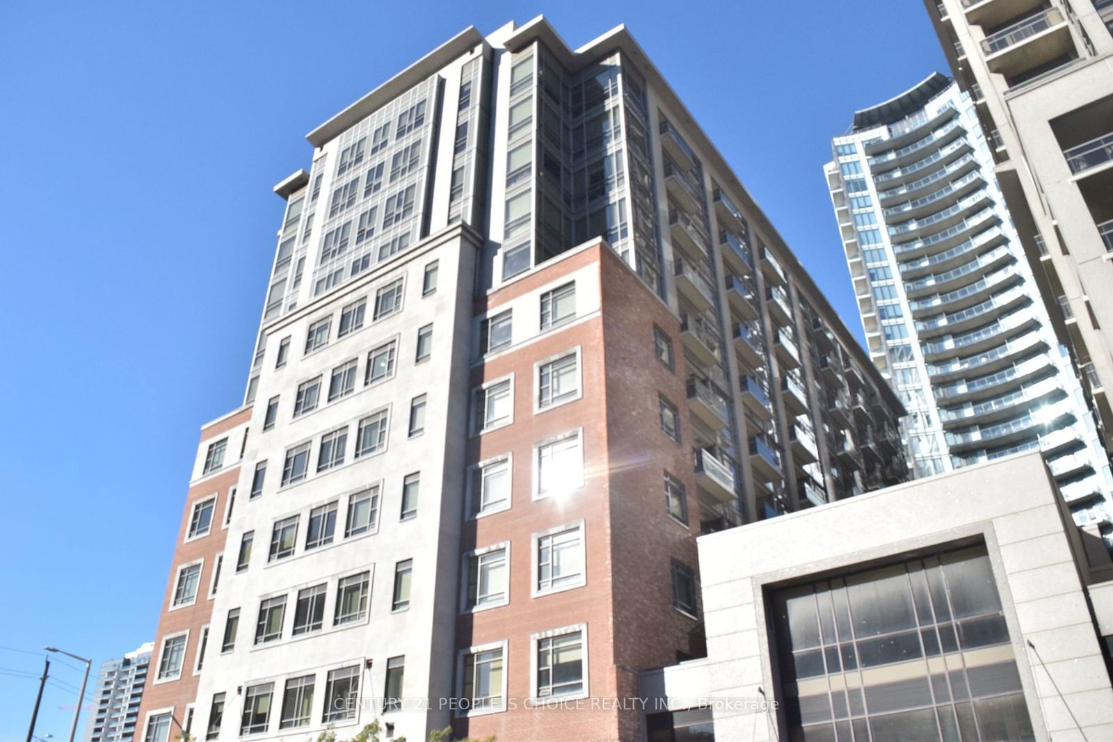 150 Main St W, unit 412 for rent