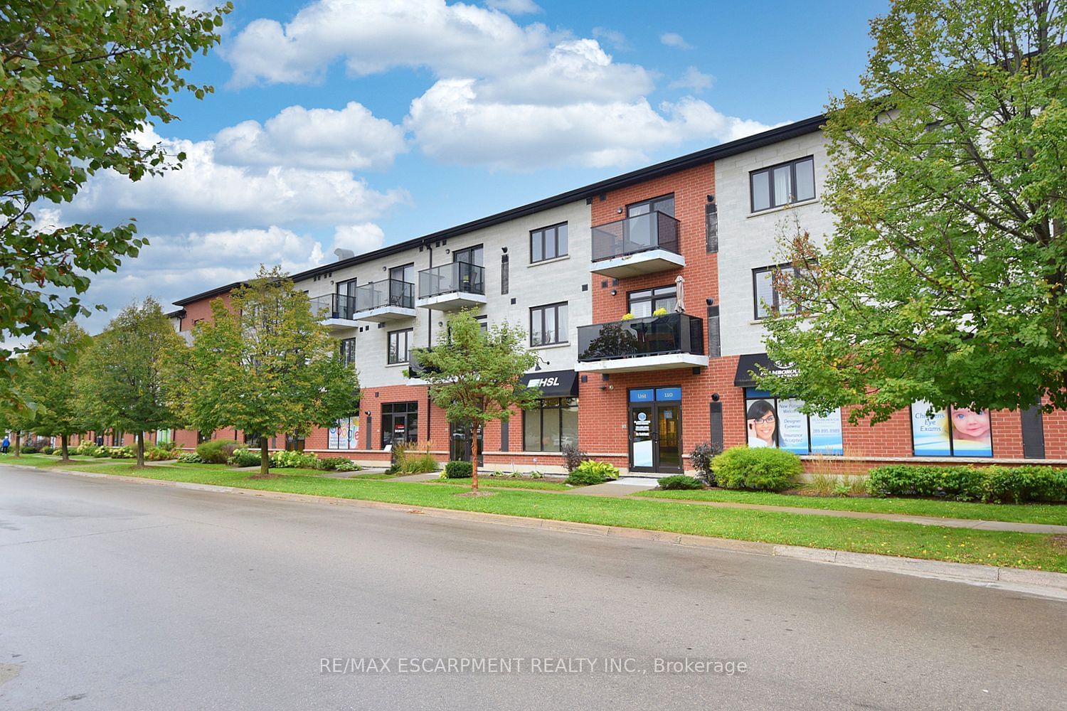 170 Rockhaven Lane Condos, Hamilton, Toronto