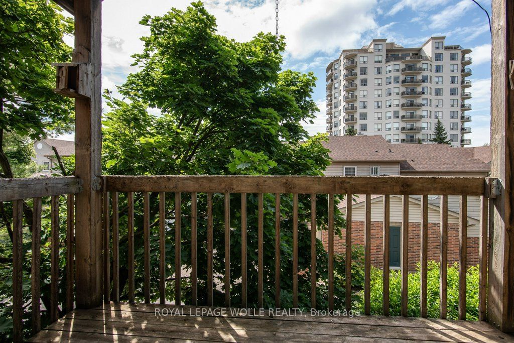 The Courtyards, Waterloo, Toronto