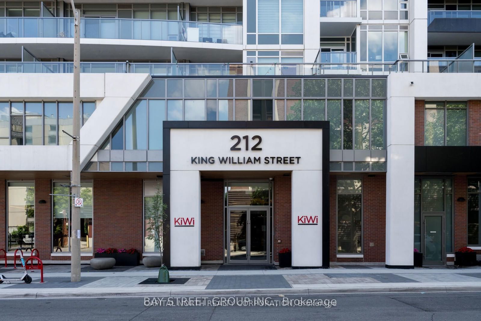 212 KING WILLIAM St, unit 1207 for sale