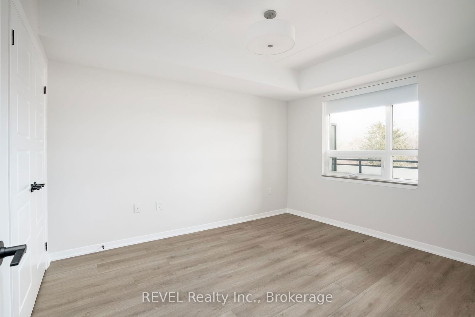 3998 VICTORIA Ave, unit 309 for sale