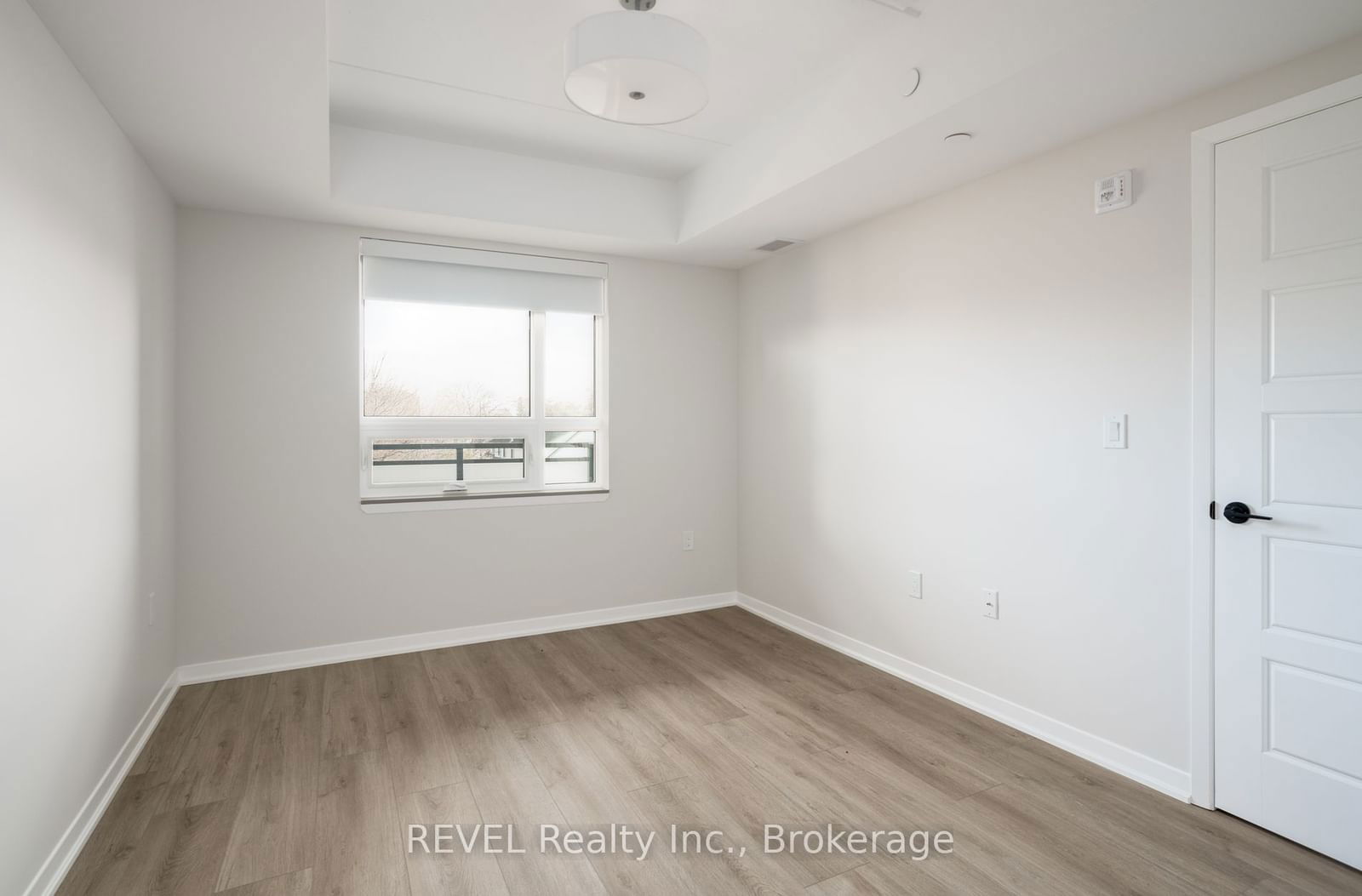 3998 VICTORIA Ave, unit 309 for sale