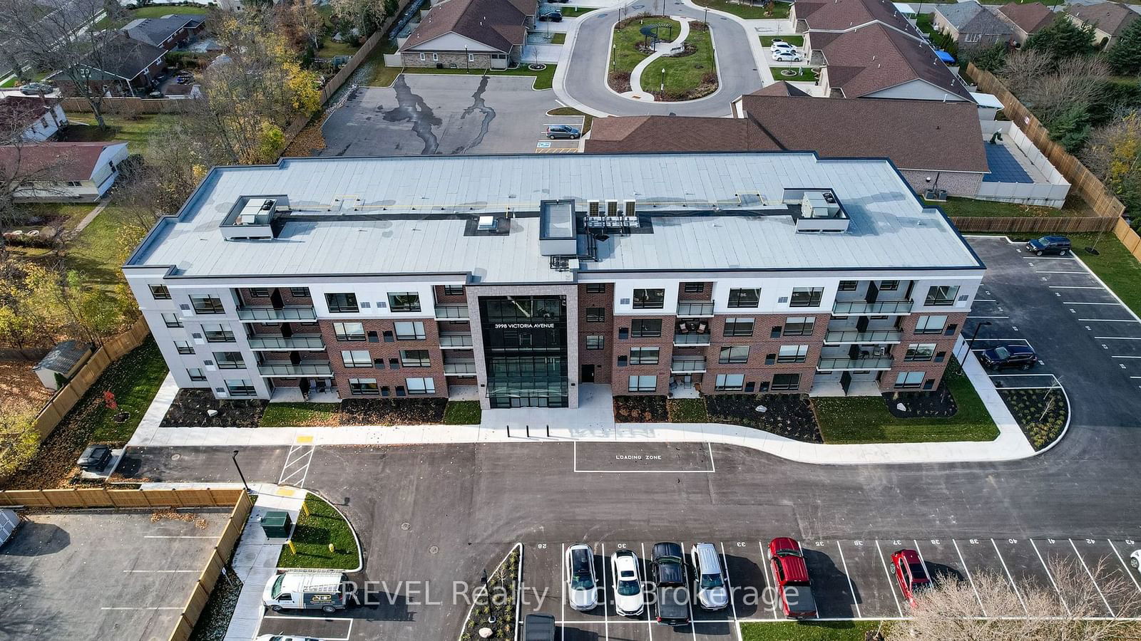 3998 VICTORIA Ave, unit 309 for sale