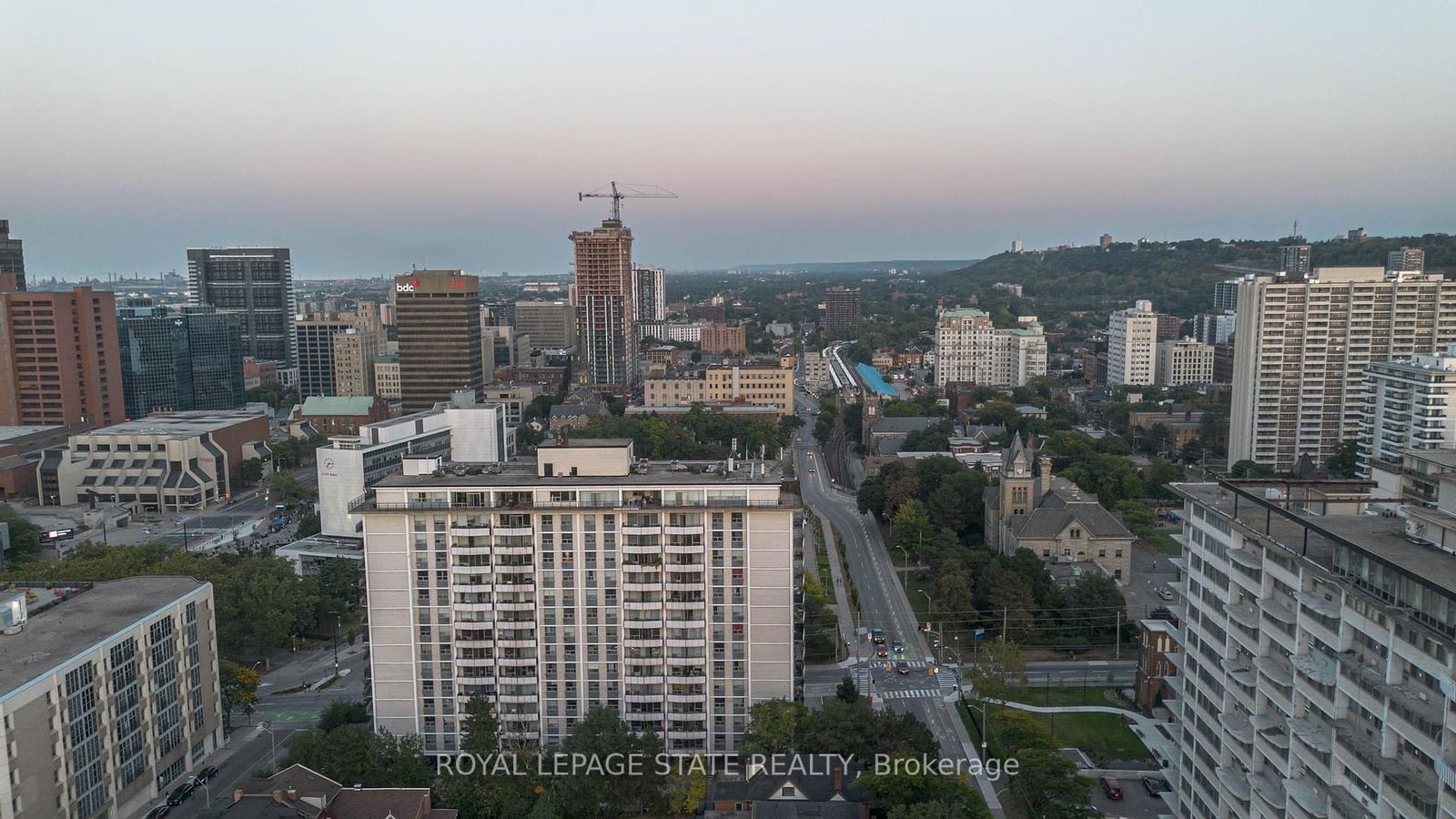 Bentley Place Condos, Hamilton, Toronto