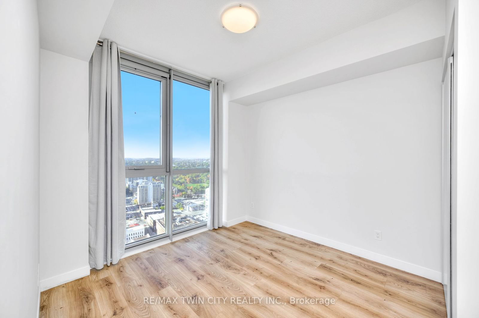 60 Frederick St, unit 2910 for sale