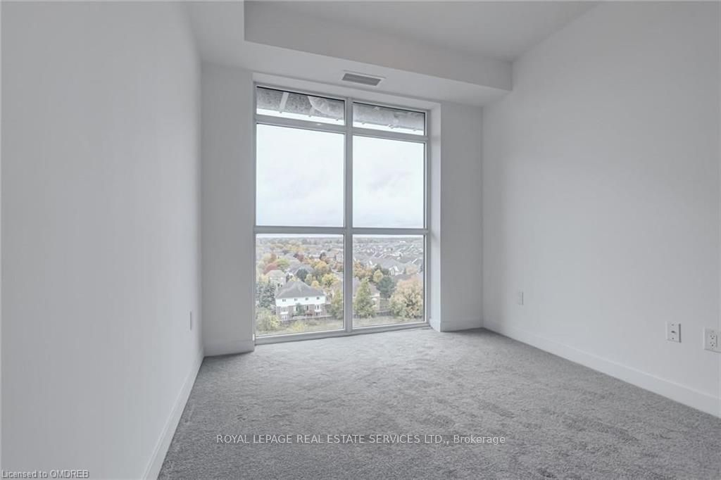 450 Dundas St E, unit 905 for rent