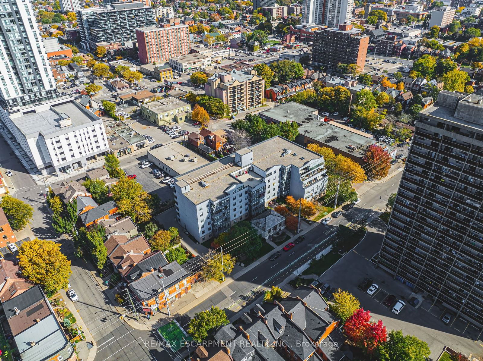 175 Hunter Condos, Hamilton, Toronto