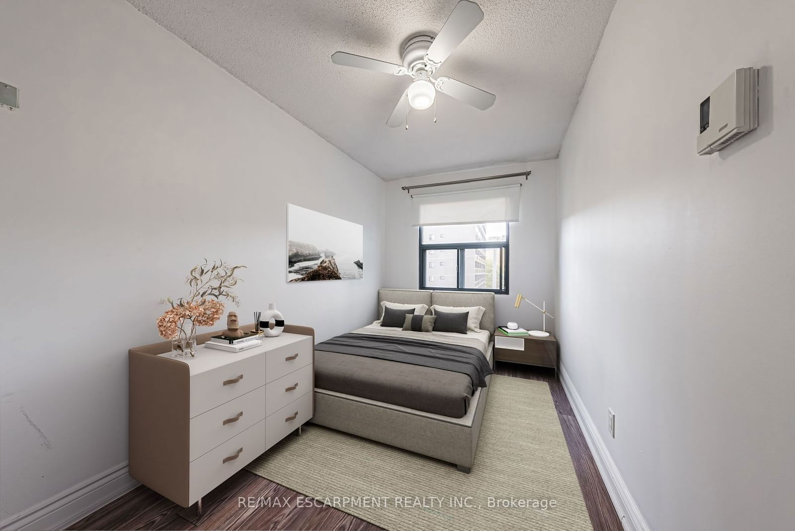 175 Hunter St E, unit 504 for sale